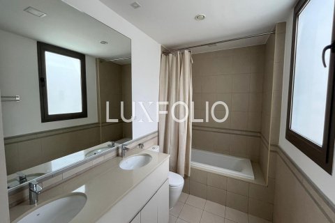 Řadový dům v Town Square, Dubai, SAE 3 ložnice, 188 m² Č.: 628367 - fotografie 10