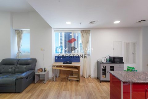 Apartment in Al Reem Island, Abu Dhabi, UAE 2 bedrooms, 111 sq.m. № 604524 - photo 29