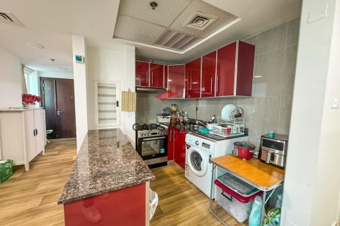 Apartment in Al Reem Island, Abu Dhabi, UAE 2 bedrooms, 111 sq.m. № 604524 - photo 24