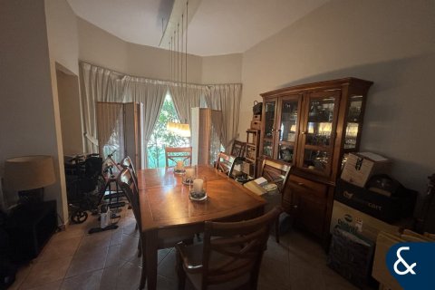 Σπίτι σε Dubai Investment Park, ΗΑΕ 3 υπνοδωμάτια, 375 τ.μ. Αρ. 688899 - φωτογραφία 4