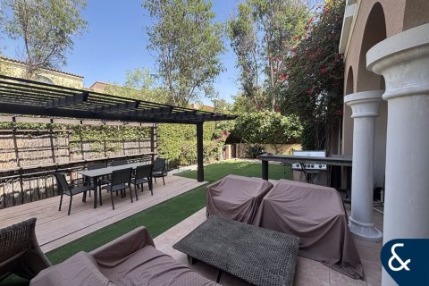 Σπίτι σε Dubai Investment Park, ΗΑΕ 3 υπνοδωμάτια, 375 τ.μ. Αρ. 688899 - φωτογραφία 9