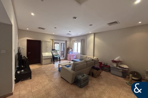 Σπίτι σε Dubai Investment Park, ΗΑΕ 3 υπνοδωμάτια, 375 τ.μ. Αρ. 688899 - φωτογραφία 7