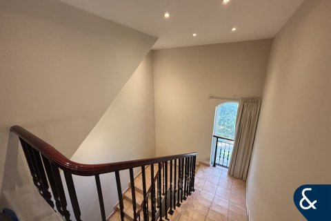 Σπίτι σε Dubai Investment Park, ΗΑΕ 3 υπνοδωμάτια, 375 τ.μ. Αρ. 688899 - φωτογραφία 6