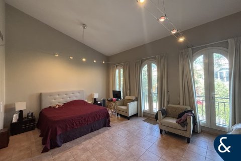 Σπίτι σε Dubai Investment Park, ΗΑΕ 3 υπνοδωμάτια, 375 τ.μ. Αρ. 688899 - φωτογραφία 10