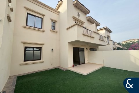 Vila u Reem, Dubai, UAE 3 spavaćih soba, 216 m2 Br. 688901 - fotografija 2