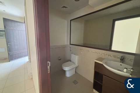 Vila u Reem, Dubai, UAE 3 spavaćih soba, 216 m2 Br. 688901 - fotografija 17