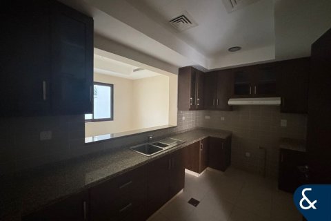 Vila u Reem, Dubai, UAE 3 spavaćih soba, 216 m2 Br. 688901 - fotografija 6