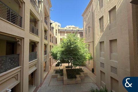 Old Town、Dubai、UAE にあるマンション販売中 1ベッドルーム、90 m2、No688920 - 写真 5