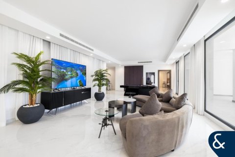 Vila u Palm Jumeirah, Dubai, UAE 7 spavaćih soba, 1245 m2 Br. 688919 - fotografija 7