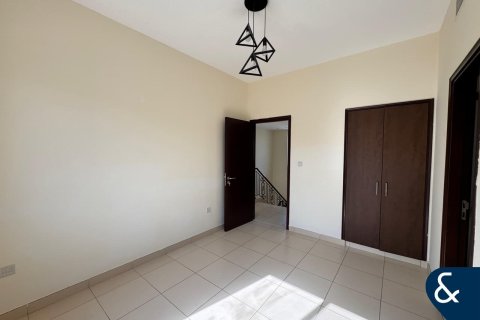 Villa para arrendamento em Reem, Dubai, EAU 3 quartos, 190 m2 № 688900 - foto 10