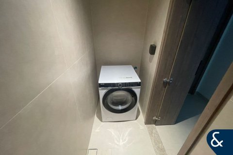 Business Bay、Dubai、UAE にあるマンション販売中 2ベッドルーム、120 m2、No688921 - 写真 17