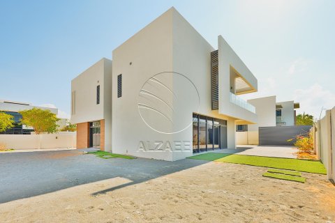 Huvila Yas Island, Abu Dhabi, Arabiemiraatit 4 makuuhuonetta, 600 m2 № 615340 - kuva 1