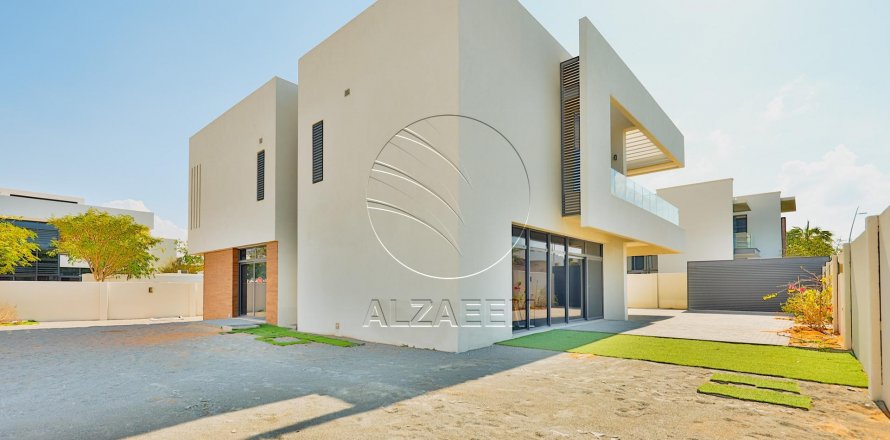 Huvila Yas Island, Abu Dhabi, Arabiemiraatit 4 makuuhuonetta, 600 m2 № 615340