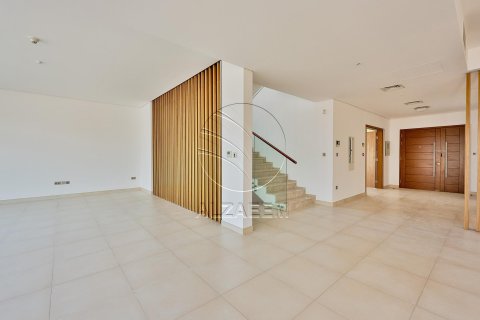 Huvila Yas Island, Abu Dhabi, Arabiemiraatit 4 makuuhuonetta, 600 m2 № 615340 - kuva 10