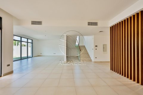 Huvila Yas Island, Abu Dhabi, Arabiemiraatit 4 makuuhuonetta, 600 m2 № 615340 - kuva 11