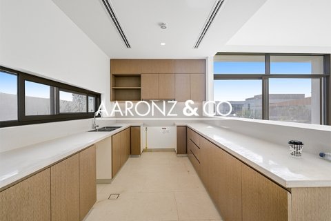 Üürile anda villa asukohaga Al Furjan, Dubai, AÜE: 4 magamistoaga, 584 m² Nr 690770 - pilt 15