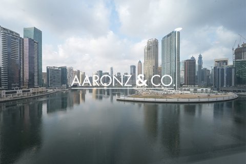 Business Bay、Dubai、UAEにあるオフィス 158 m2 No690771