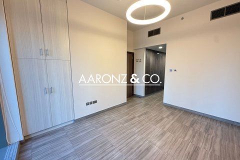 Huoneisto Jumeirah Lake Towers, Dubai, Arabiemiraatit 1 makuuhuone, 70 m2 № 690773 - kuva 4