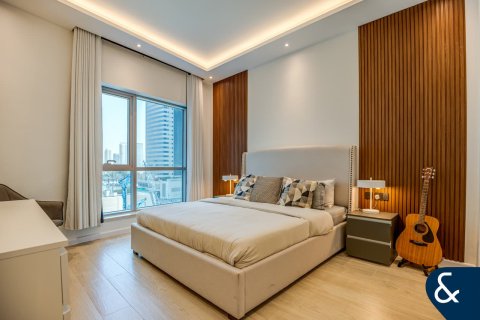 Lägenhet till försäljning i Dubai Marina, Dubai, UAE 2 sovrum, 133 kvm Nr. 667821 - fotografi 14