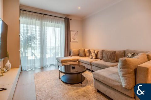 Lägenhet till försäljning i Dubai Marina, Dubai, UAE 2 sovrum, 133 kvm Nr. 667821 - fotografi 9