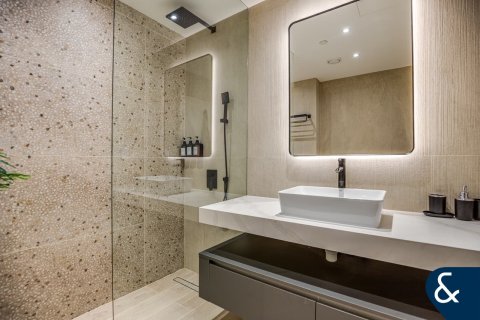 Lägenhet till försäljning i Dubai Marina, Dubai, UAE 2 sovrum, 133 kvm Nr. 667821 - fotografi 20