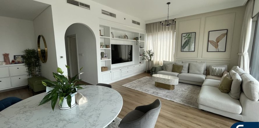 Byt v Dubai Hills Estate, Dubai, SAE 3 ložnice, 149 m² Č.: 667890