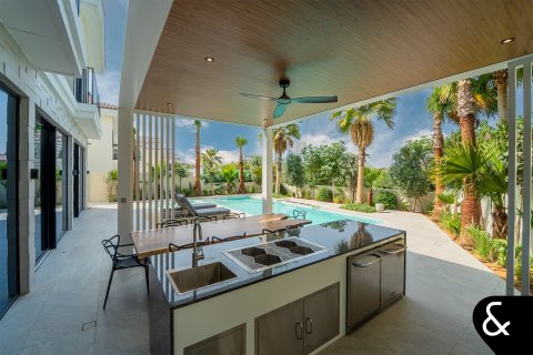 阿联酋 Dubai Jumeirah Golf Estates 待售 : 7 卧, 1034 平方米 , 编号667822 - 照片 23