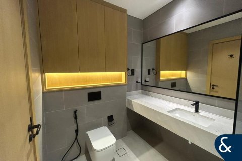 شقة للإيجار في الخليج التجاري، دبي، الإمارات العربية المتحدة 3 غرفة نوم ، 137 متر مربع ، رقم 667892 - صورة 13