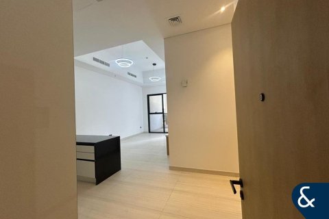 شقة للإيجار في الخليج التجاري، دبي، الإمارات العربية المتحدة 3 غرفة نوم ، 137 متر مربع ، رقم 667892 - صورة 1