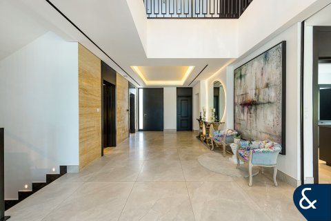Vilë në Jumeirah Golf Estates, Dubai, Emiratet e Bashkuara Arabe 5 dhoma gjumi, 742 m2. № 667889 - Foto 24