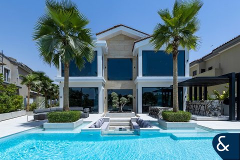 Vilë në Jumeirah Golf Estates, Dubai, Emiratet e Bashkuara Arabe 5 dhoma gjumi, 742 m2. № 667889 - Foto 19