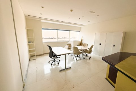 Ured u gradu Dubai, UAE 151 m2 Br. 658498 - Slika 4