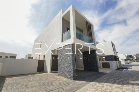 Vila na Yas Island, Abu Dhabi, SAE 4 ložnice, 354 m² Č.: 583016 - fotografie 1