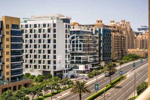 Apartment in Palm Jumeirah, Dubai, UAE 2 bedrooms, 175 sq.m. № 619981 - photo 24