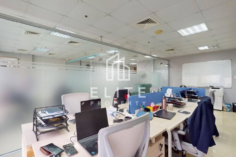 Zyrë në Dubai, Emiratet e Bashkuara Arabe 104 m2. № 619983 - Foto 6