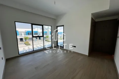 Townhouse til leje i Dubai, UAE 3 soveværelser, 192 kvm № 681747 - foto 9