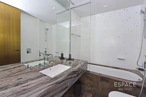 Διαμέρισμα σε DAMAC HEIGHTS σε Dubai Marina, ΗΑΕ 1 υπνοδωμάτιο, 64 τ.μ. Αρ. 650441 - φωτογραφία 9