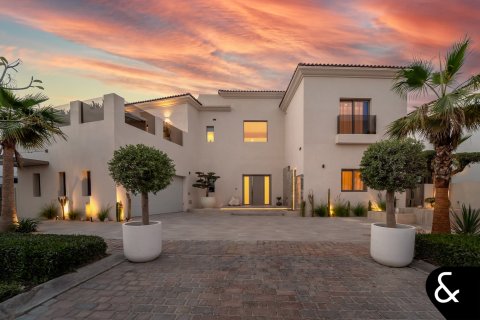 וילה למכירה ב Jumeirah Golf Estates, Dubai, איחוד האמירויות  5 חדרי שינה, 641 מ"ר, מספר 698064 - תמונה 1