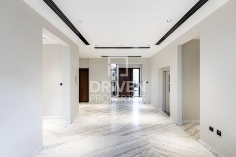 Vila v Nadd Al Sheba, Dubai, SAE 5 ložnice, 471 m² Č.: 602242 - fotografie 3