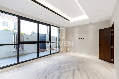 Vila v Nadd Al Sheba, Dubai, SAE 5 ložnice, 471 m² Č.: 602242 - fotografie 9