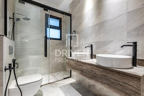 Vila v Nadd Al Sheba, Dubai, SAE 5 ložnice, 471 m² Č.: 602242 - fotografie 22