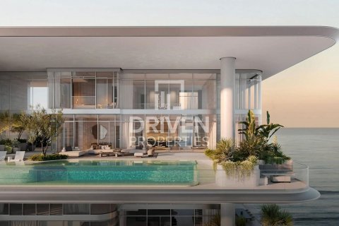 Apartment in Palm Jumeirah, Dubai, UAE 4 bedrooms, 794 sq.m. № 602243 - photo 1