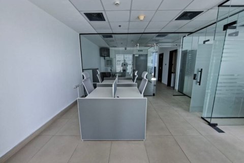 Jumeirah Lake Towers、Dubai、UAE にあるオフィスの賃貸物件 72 m2、No691815 - 写真 1