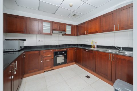 Appartement te koop in Jumeirah Lake Towers, Dubai, VAE 2 slaapkamers, 150 vr.m., nr 691816 - foto 2