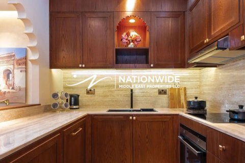 Huoneisto Abu Dhabi, Arabiemiraatit 2 makuuhuonetta, 118 m2 № 689582 - kuva 3