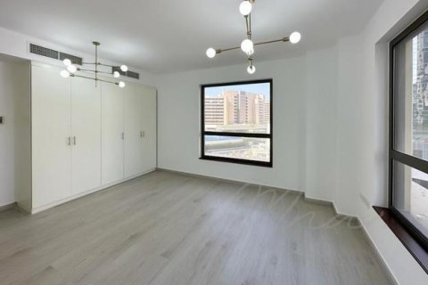 Huoneisto Jumeirah Beach Residence, Dubai, Arabiemiraatit 2 makuuhuonetta, 129.7 m2 № 565087 - kuva 10