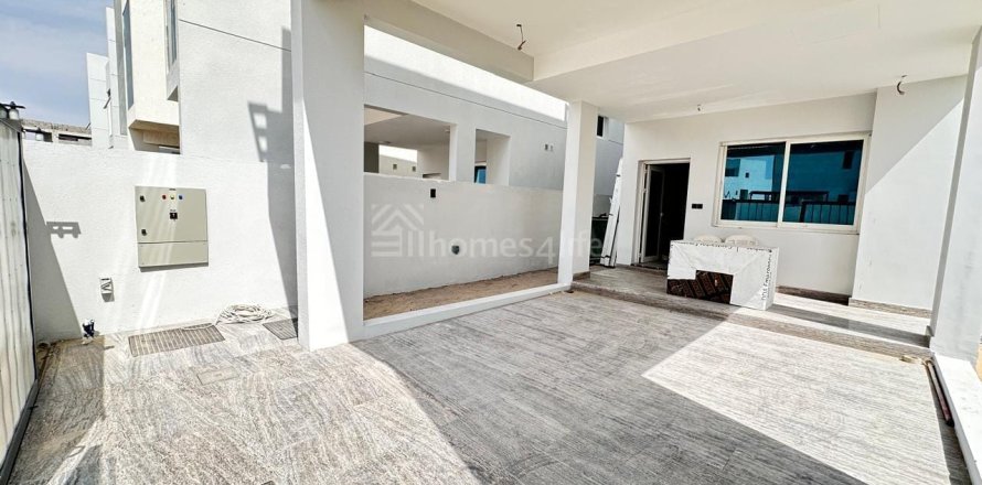 Radhus i DAMAC Hills (Akoya by DAMAC), Dubai, UAE 3 sovrum, 186 kvm Nr. 715427