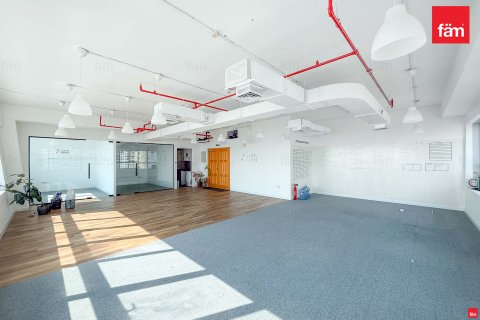 Bureau à louer à Dubai, EAU 118.3 m2 № 682073 - photo 3