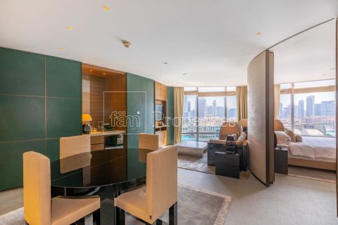 Appartement te huur in Downtown Dubai (Downtown Burj Dubai), Dubai, VAE 1 slaapkamer, 109.8 vr.m., nr 682075 - foto 9