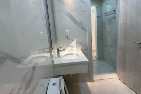 Villa in affitto a Al Barsha, Dubai, EAU 2 camere da letto, 1312.3 mq. № 623867 - foto 17